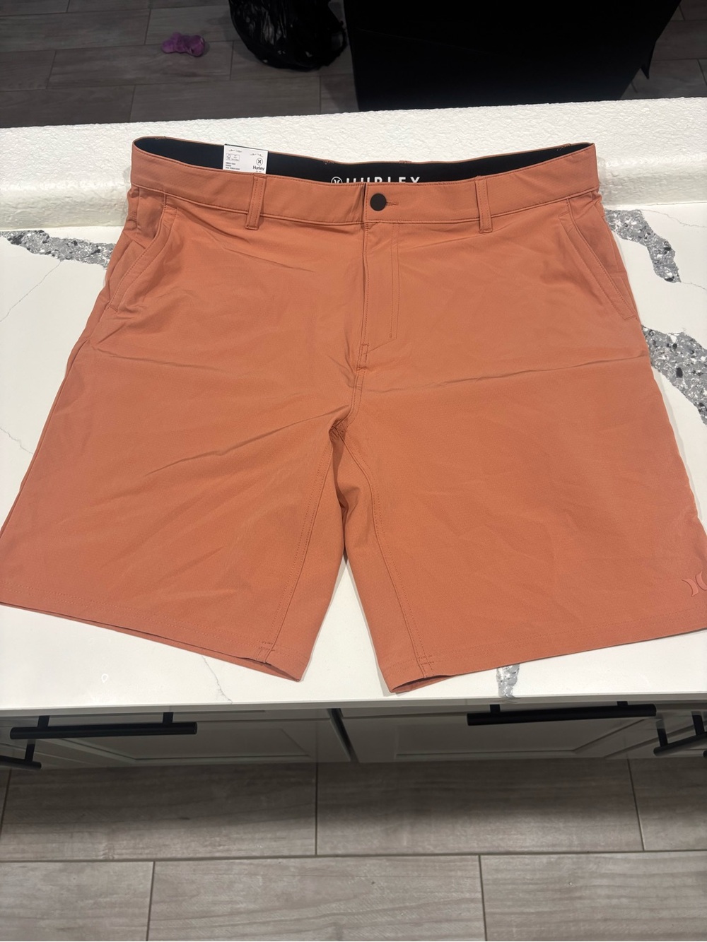 Hurley Men's trek hybrid shorts size 40 new
